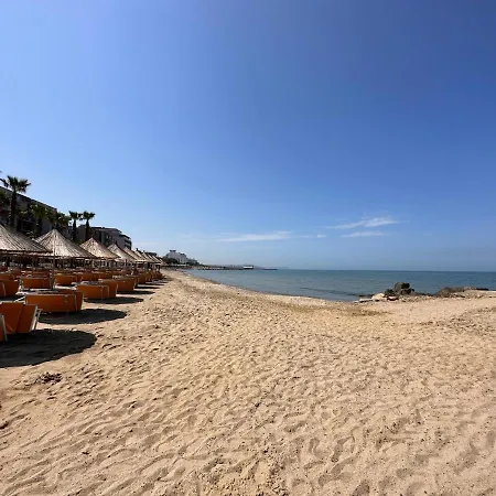 Sunset Seaview 305 Golem (Tirana)